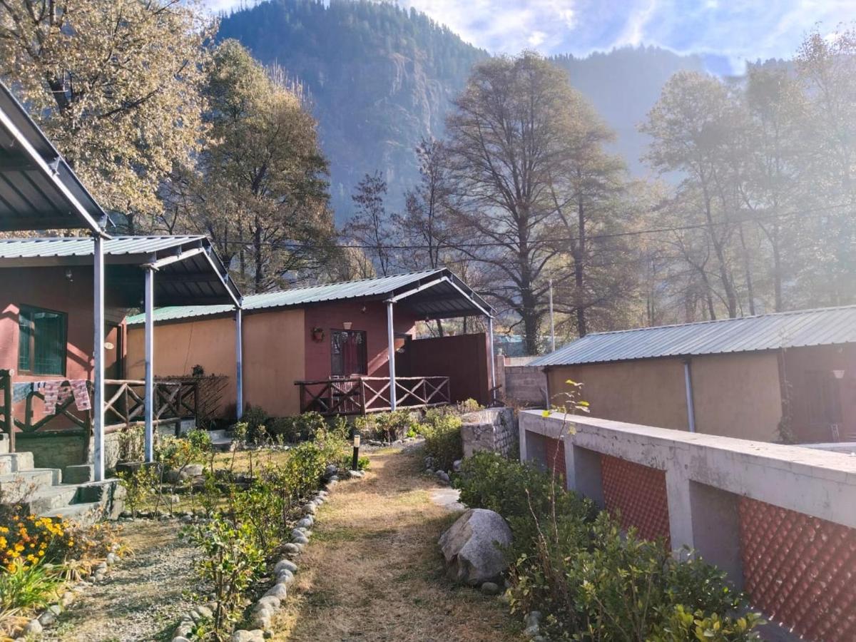 Hotel Flora Hills View Manāli Exterior foto