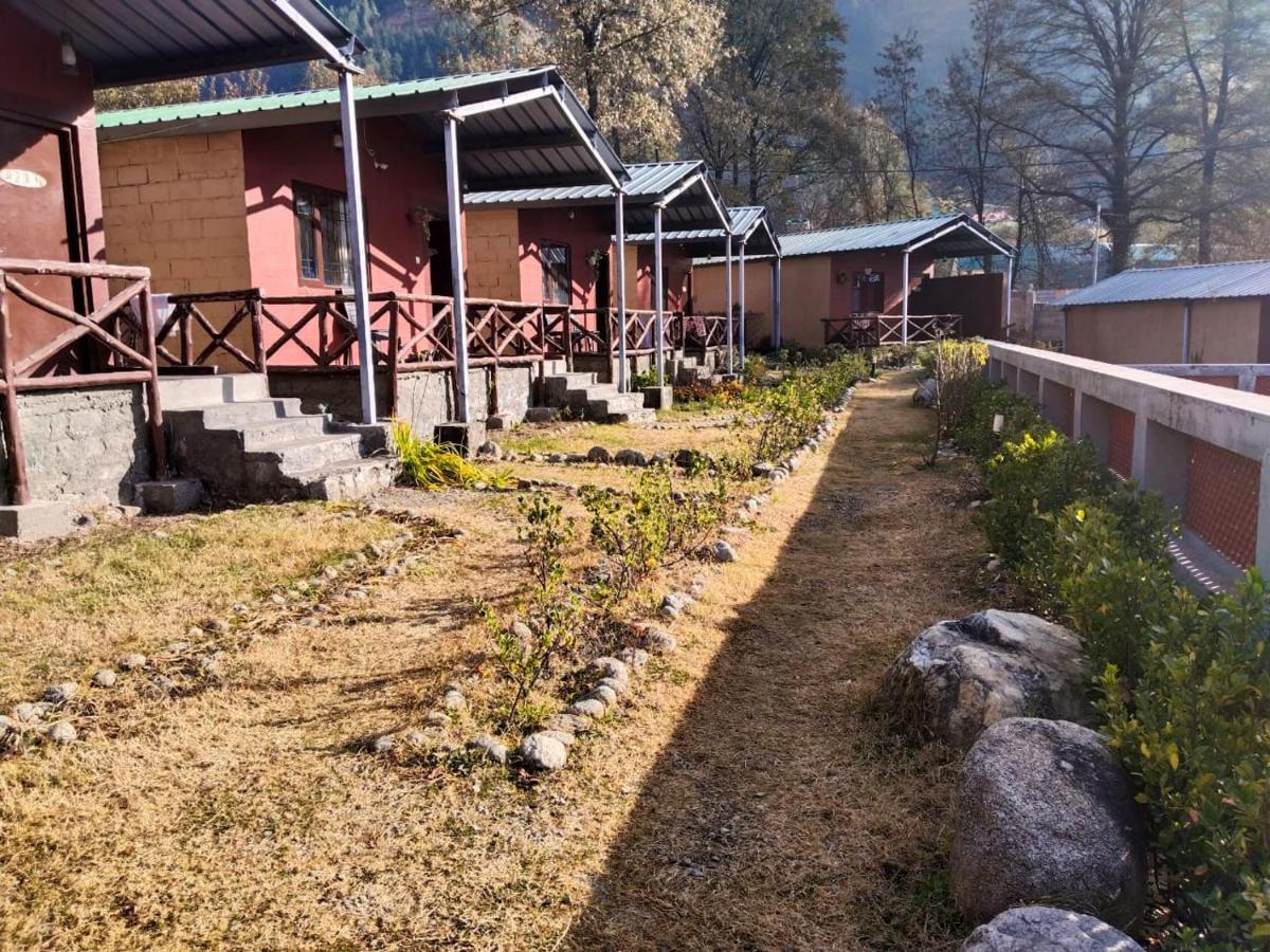 Hotel Flora Hills View Manāli Exterior foto